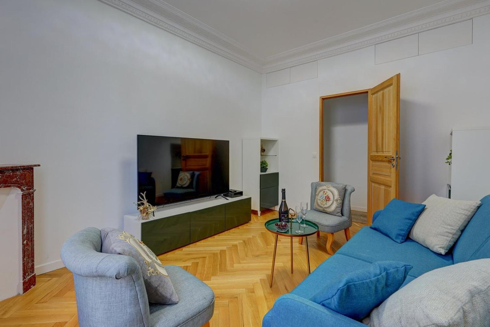 Appartement Mericourt Suite, Place De La Republique Parijs
